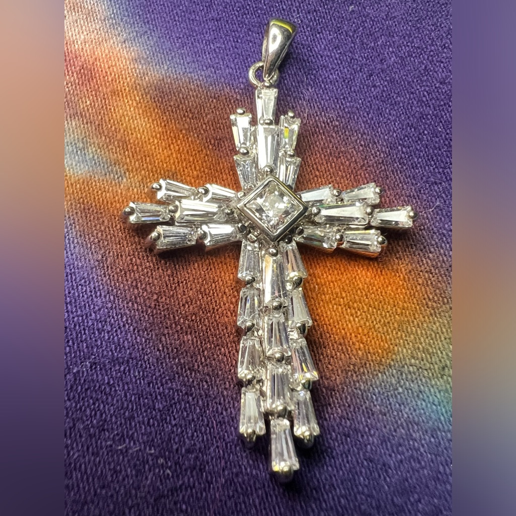 Ross Simons Banquette Cluster Cz Cross Pendant 925 Sterling Silver 45$